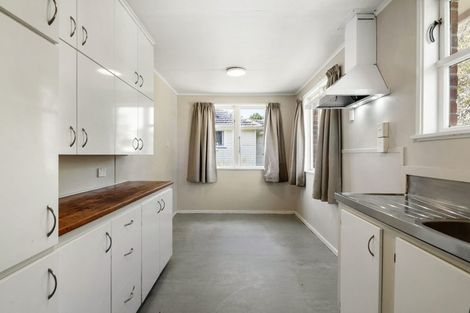 Photo of property in 59 Roberts Avenue, Bayswater, Auckland, 0622