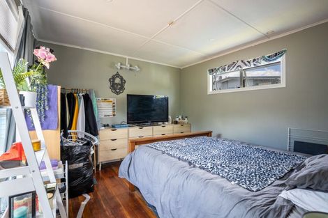 Photo of property in 150 Seaview Road, Westown, New Plymouth, 4310