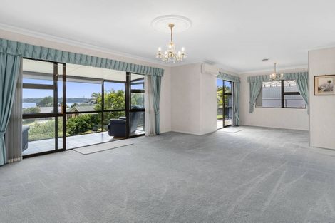 Photo of property in 8 Vivian Drive, Omokoroa, 3114