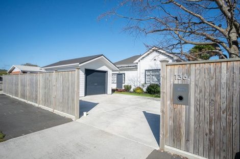 Photo of property in 136 Heretaunga Street, Palmerston North, 4414