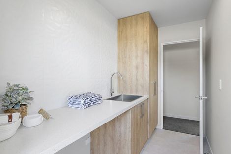 Photo of property in 26 Paradise Way, Halswell, Christchurch, 8025