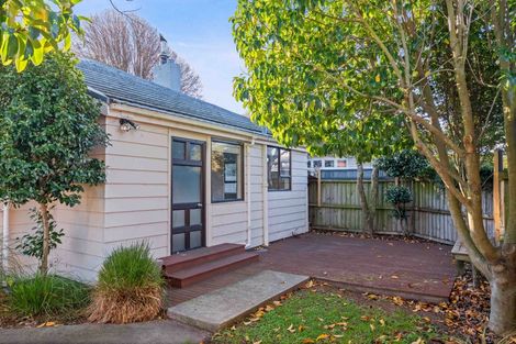 Photo of property in 42 Dominion Avenue, Spreydon, Christchurch, 8024