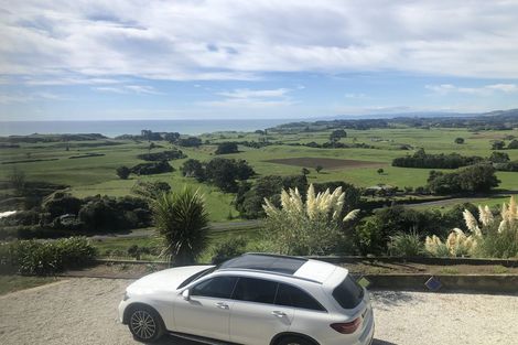 Photo of property in 70 Okoki Road, Urenui, 4375