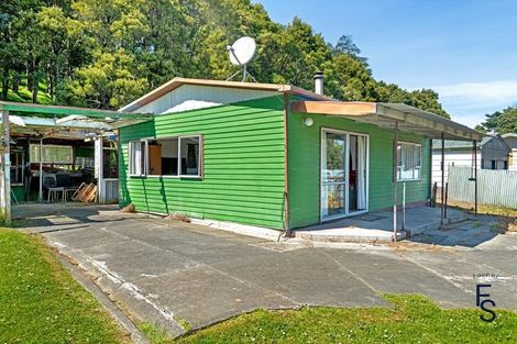 Photo of property in 32 Paraone Road, Tamarau, Gisborne, 4010