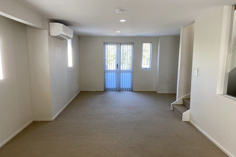 Photo of property in 433a West Coast Road, Glen Eden, Auckland, 0602