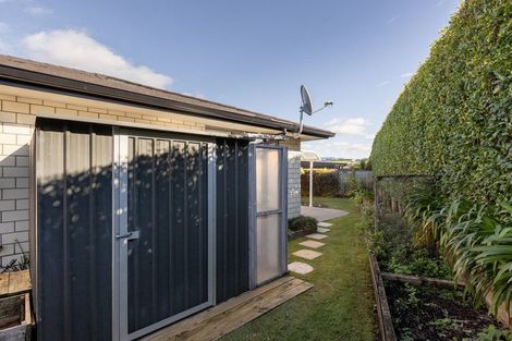 Photo of property in Waterview Estate, 89/4 Greystone Place, Omokoroa, 3114