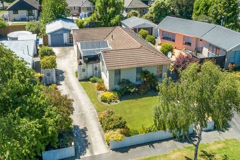 Photo of property in 26 Jenkins Avenue, Redwood, Christchurch, 8051