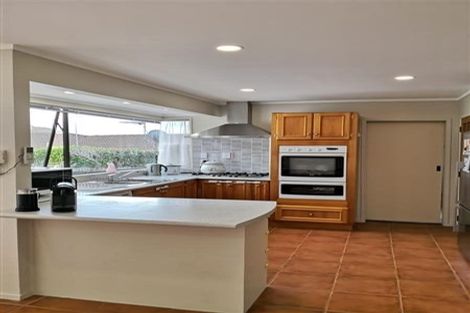 Photo of property in 2/5 Fieldstone Court, Northpark, Auckland, 2013