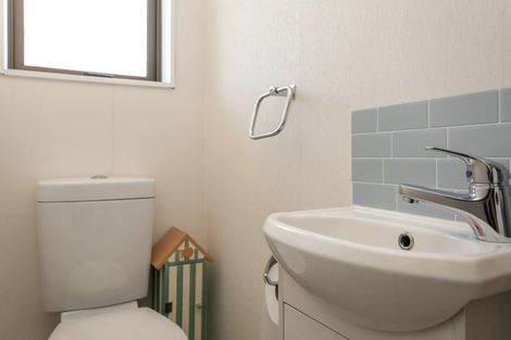 Photo of property in 7 Hampstead Place, Richmond Heights, Taupo, 3330