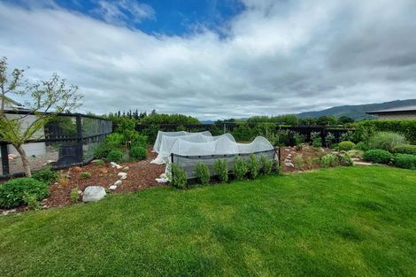 Photo of property in 2 Mckerrow Place, Featherston, 5710