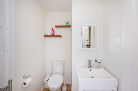 Photo of property in 527 Ferguson Street, Palmerston North, 4410