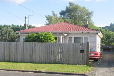 Photo of property in 13 Harvey Street, Taumarunui, 3920