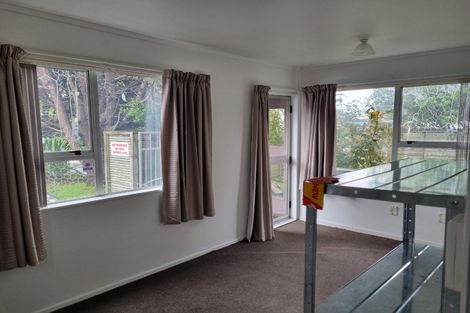 Photo of property in 3/126 Redwood Avenue, Tawa, Wellington, 5028