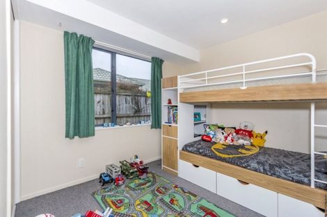 Photo of property in 25 Seascape Gardens, Bromley, Christchurch, 8062