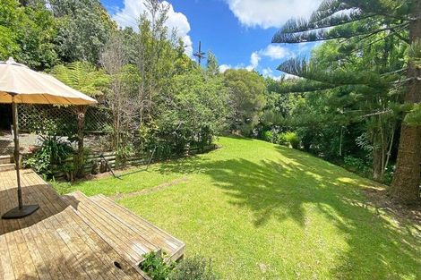 Photo of property in 9 Cotterell Street, Leigh, 0985