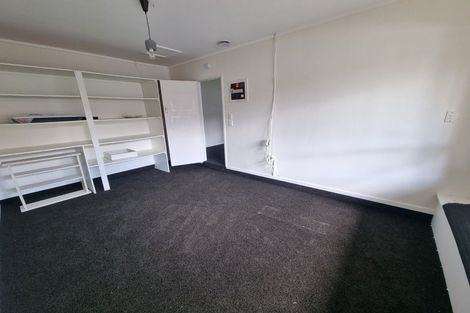 Photo of property in 1/6 Keldale Place, Forrest Hill, Auckland, 0620