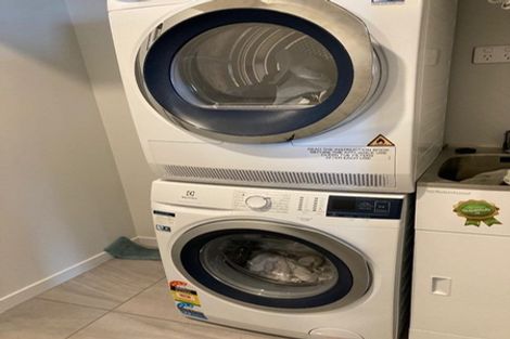 Photo of property in Pinnacle On Victoria, 1003/160 Victoria Street, Te Aro, Wellington, 6011