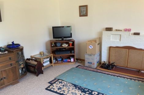 Photo of property in 11 Bledisloe Street, Kurow, 9435