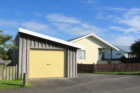 Photo of property in 16 Keri Anne Place, Goodwood Heights, Auckland, 2105
