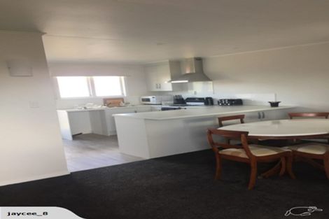 Photo of property in 2a Ruamahanga Crescent, Terrace End, Palmerston North, 4410