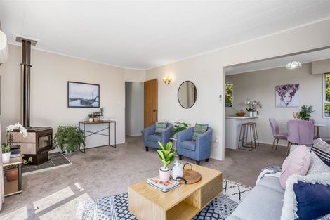 Photo of property in 37 Eskdale Road, Papakowhai, Porirua, 5024