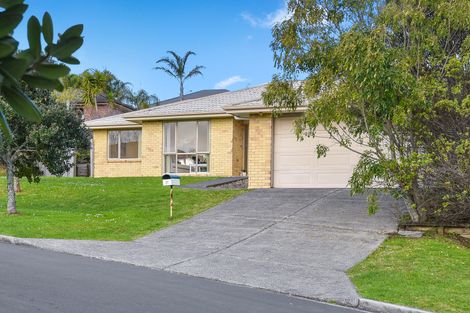 Photo of property in 37 Nimstedt Avenue, Oteha, Auckland, 0632