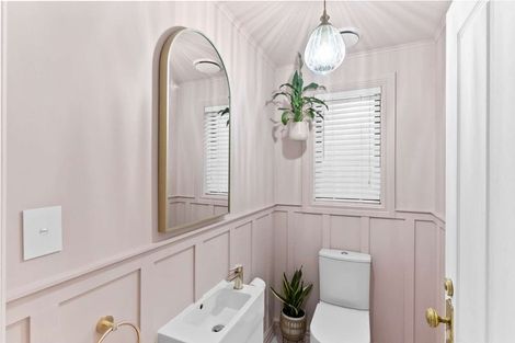 Photo of property in 12a Ford Road, Opawa, Christchurch, 8023