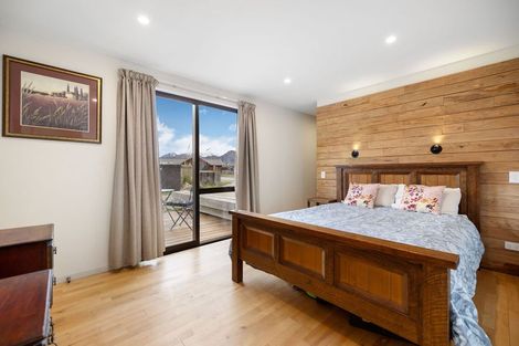 Photo of property in 31 Dingle Street, Lake Hawea, 9382