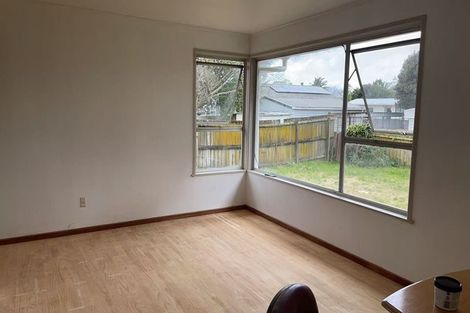 Photo of property in 37 Beeston Crescent, Manurewa, Auckland, 2102