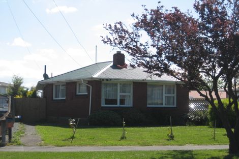 Photo of property in 57 Cotswold Avenue, Bishopdale, Christchurch, 8053