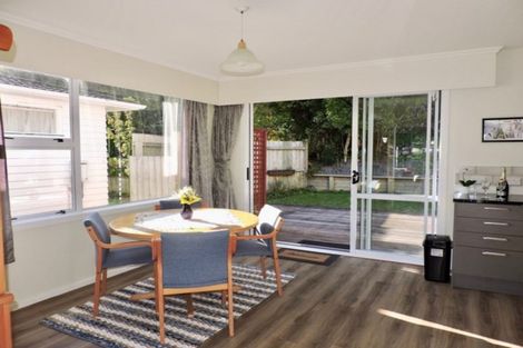 Photo of property in 8 Saint Catherines Terrace, Tawa, Wellington, 5028