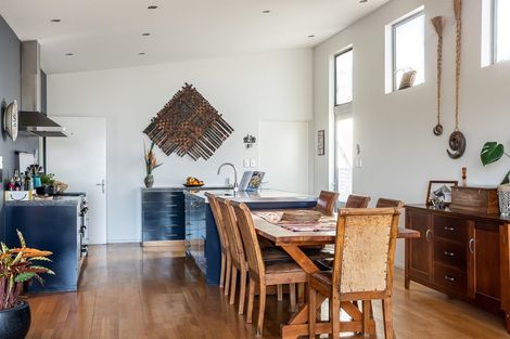 Photo of property in 12 Cliff Road, Tasman, Upper Moutere, 7173