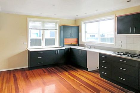 Photo of property in 114 Reynolds Street, Taita, Lower Hutt, 5011