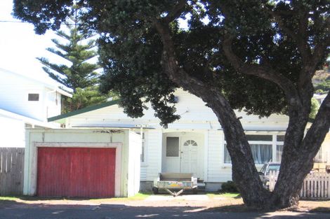 Photo of property in 109 Park Road, Miramar, Wellington, 6022