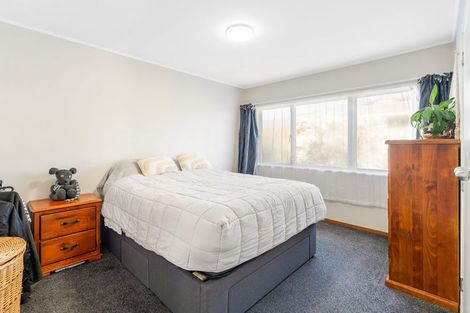 Photo of property in 39 President Avenue, Papakura, 2110