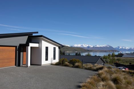 Photo of property in 24 Mistake Drive, Lake Tekapo, 7999