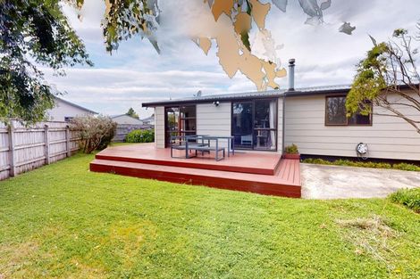 Photo of property in 23 Colonial Place, Kelvin Grove, Palmerston North, 4414