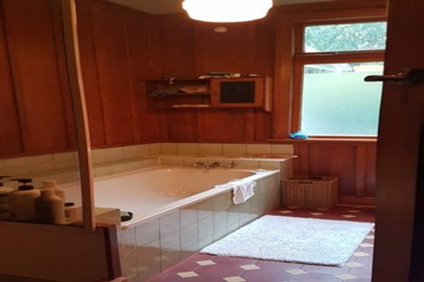 Photo of property in 31 Boundary Road, Kelburn, Wellington, 6012