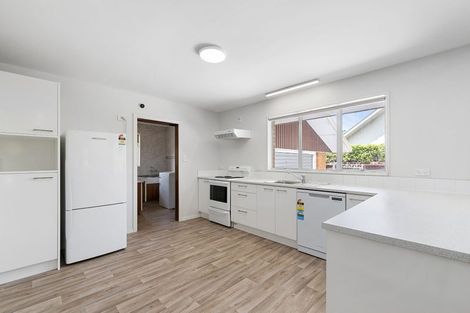 Photo of property in 19 Rutherglen Avenue, Ilam, Christchurch, 8041