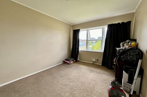 Photo of property in 35 Addington Avenue, Manurewa, Auckland, 2102