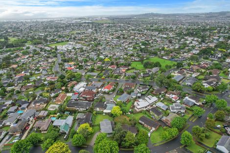 Photo of property in 9 Sikkim Crescent, Clover Park, Auckland, 2019