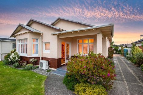 Photo of property in 124 Prince Albert Road, Saint Kilda, Dunedin, 9012
