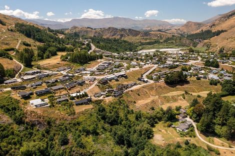 Photo of property in 2/4 Redfern Terrace, Arthurs Point, Queenstown, 9371