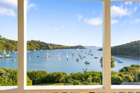 Photo of property in 124 Delamore Drive, Oneroa, Waiheke Island, 1081