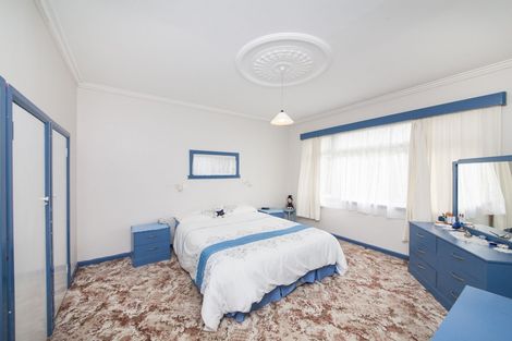 Photo of property in 550 Featherston Street, Roslyn, Palmerston North, 4414