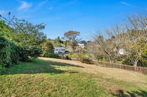 Photo of property in 2/24 Neal Avenue, Glenfield, Auckland, 0629