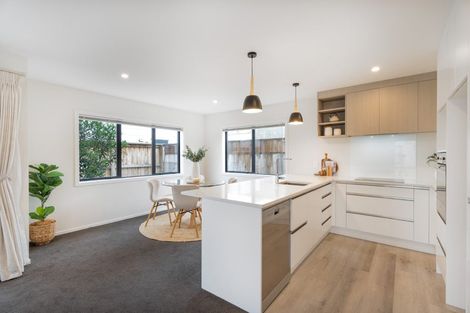 Photo of property in 10 Okoutu Lane, Moera, Lower Hutt, 5010