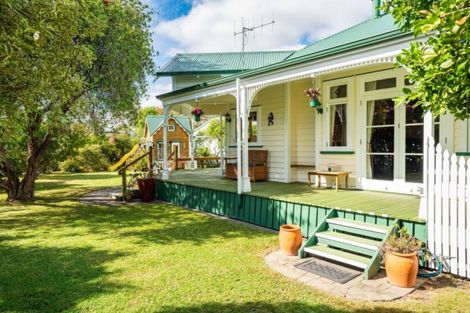 Photo of property in 25 Saint Marys Road, Waipu, 0510