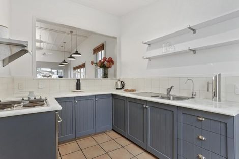 Photo of property in 36 Douglas Street, Okitu, Gisborne, 4010