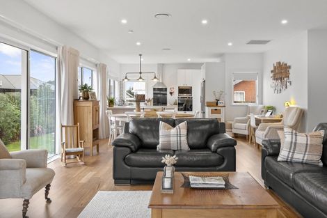 Photo of property in 7 Newbrook Terrace, Darfield, 7510